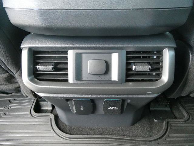 Certified 2024 Ford F150 XLT w/ Equipment Group 302A MID AWD/4WD image 19