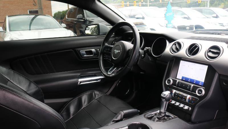Used 2020 Ford Mustang Premium RWD image 20