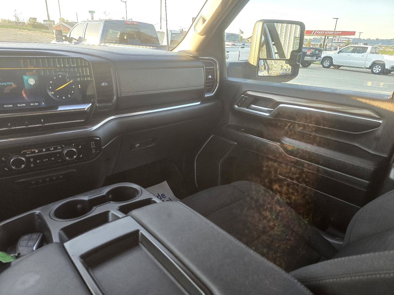 Used 2024 Chevrolet Silverado 2500 LT w/ Convenience Package AWD/4WD image 13