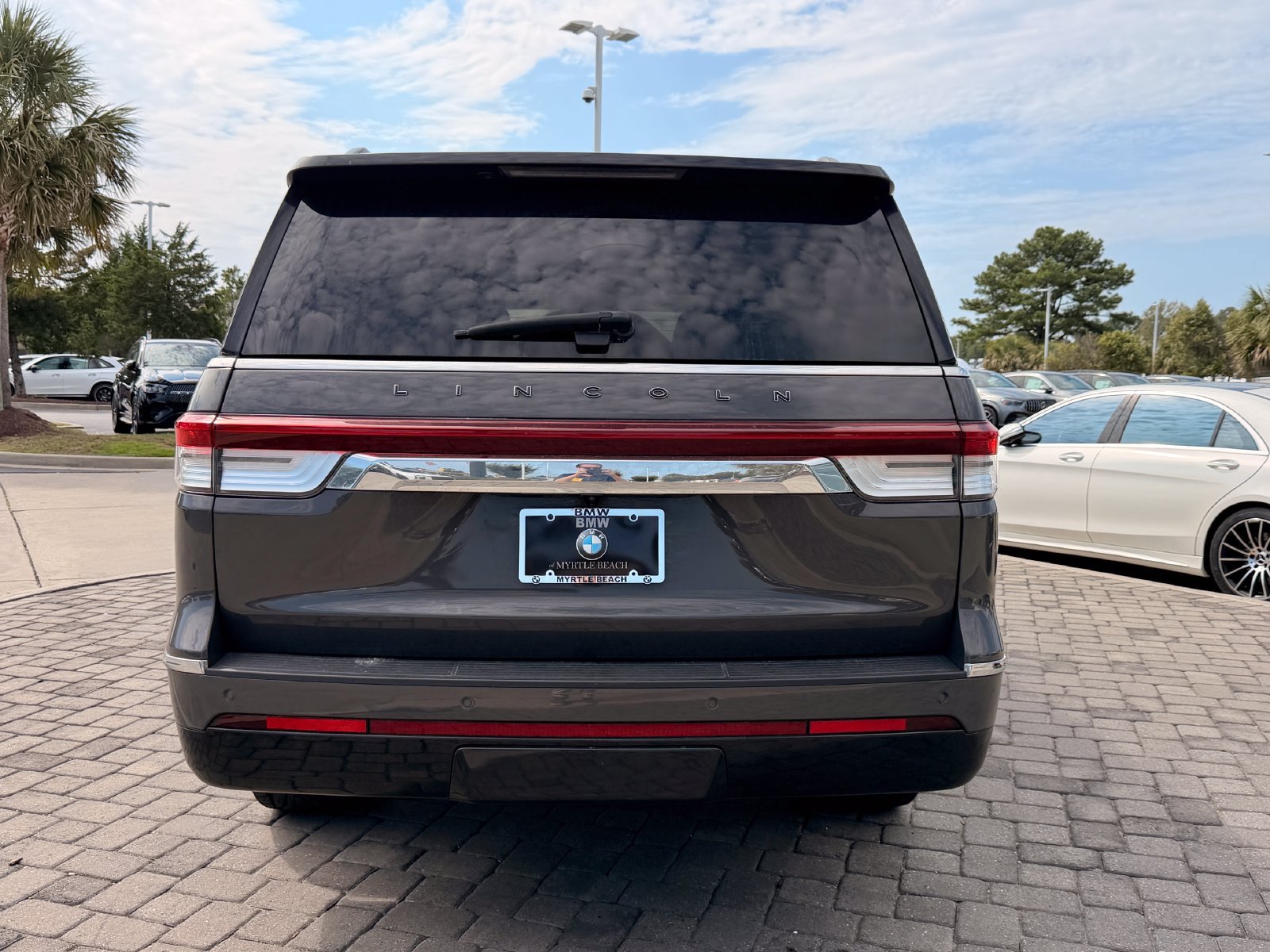 Used 2023 Lincoln Navigator L Black Label AWD/4WD image 10