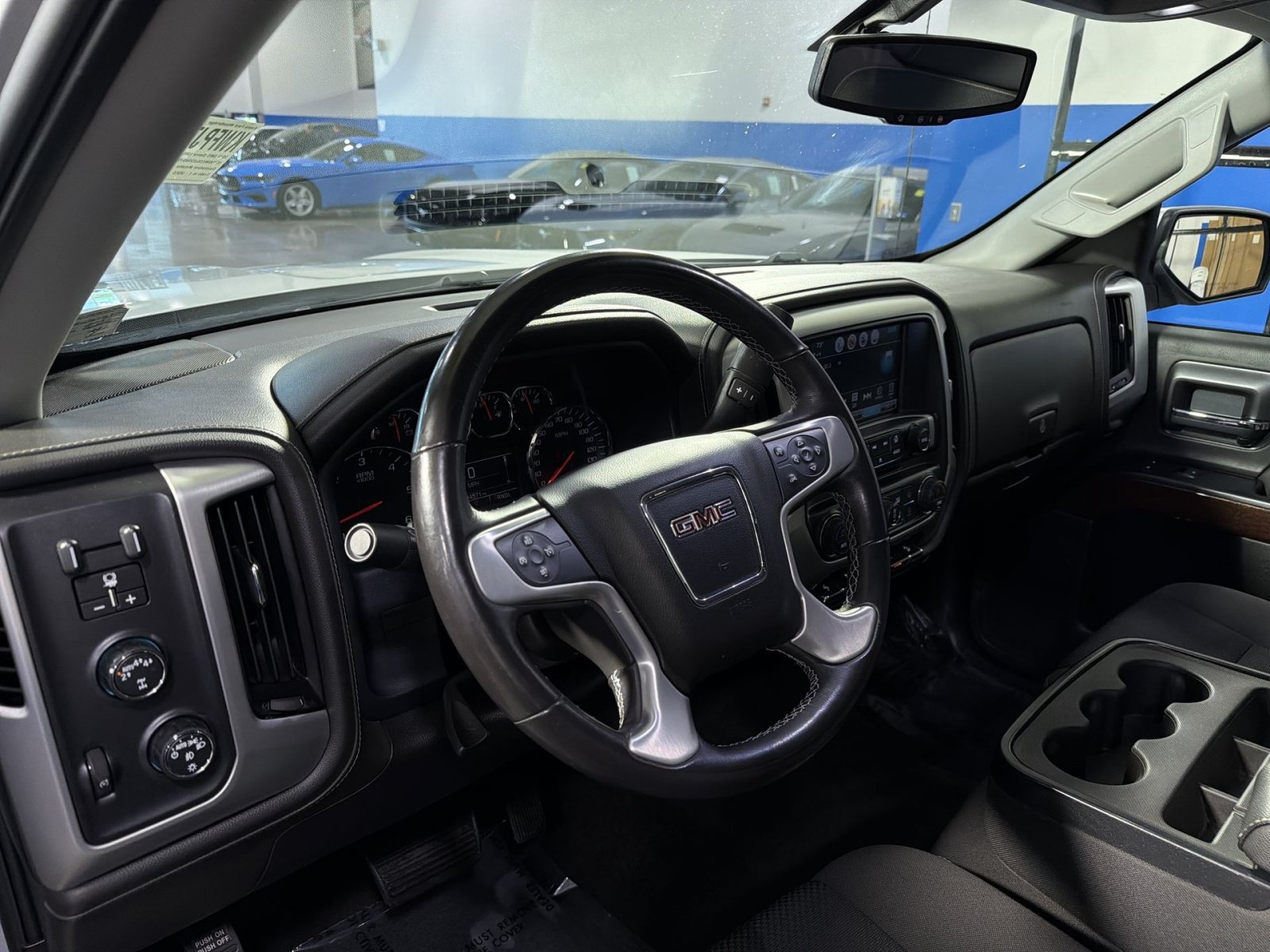 Used 2018 GMC Sierra 1500 SLE w/ Black Pack AWD/4WD image 20