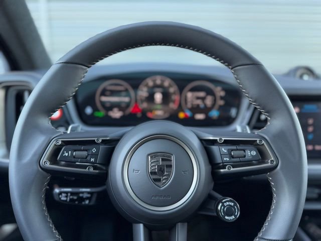 New 2025 Porsche Cayenne Turbo image 19
