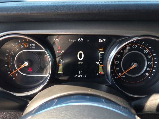 Used 2022 Jeep Gladiator Overland image 25