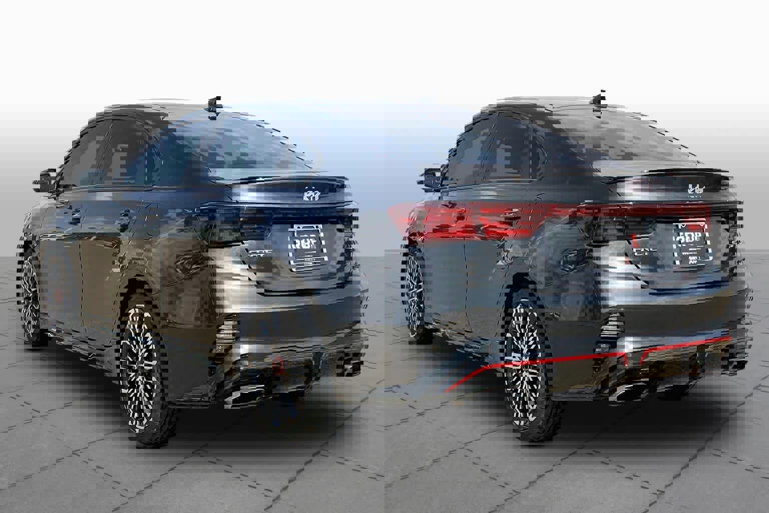 Used 2023 Kia Forte GT FWD image 12