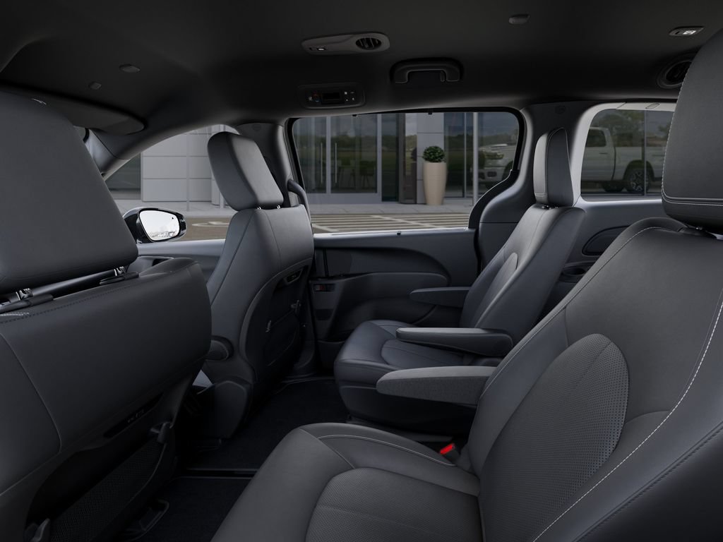 New 2026 Chrysler Pacifica Select FWD image 23