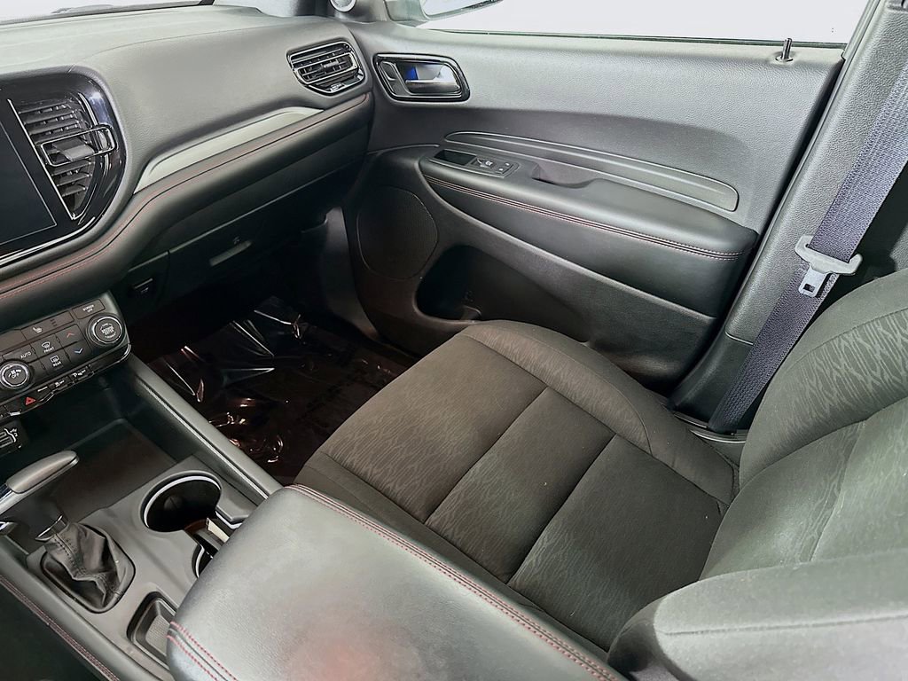 Certified 2025 Dodge Durango GT image 34