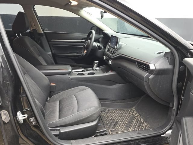 Used 2022 Nissan Altima 2.5 SV FWD image 28