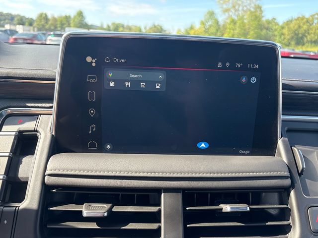Used 2024 GMC Yukon XL SLT w/ SLT Luxury Package AWD/4WD image 16