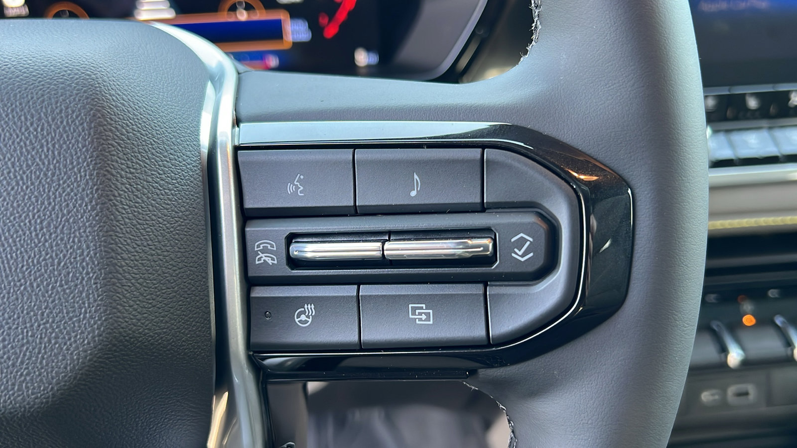 New 2026 Chevrolet Colorado ZR2 w/ ZR2 Bison Edition image 28