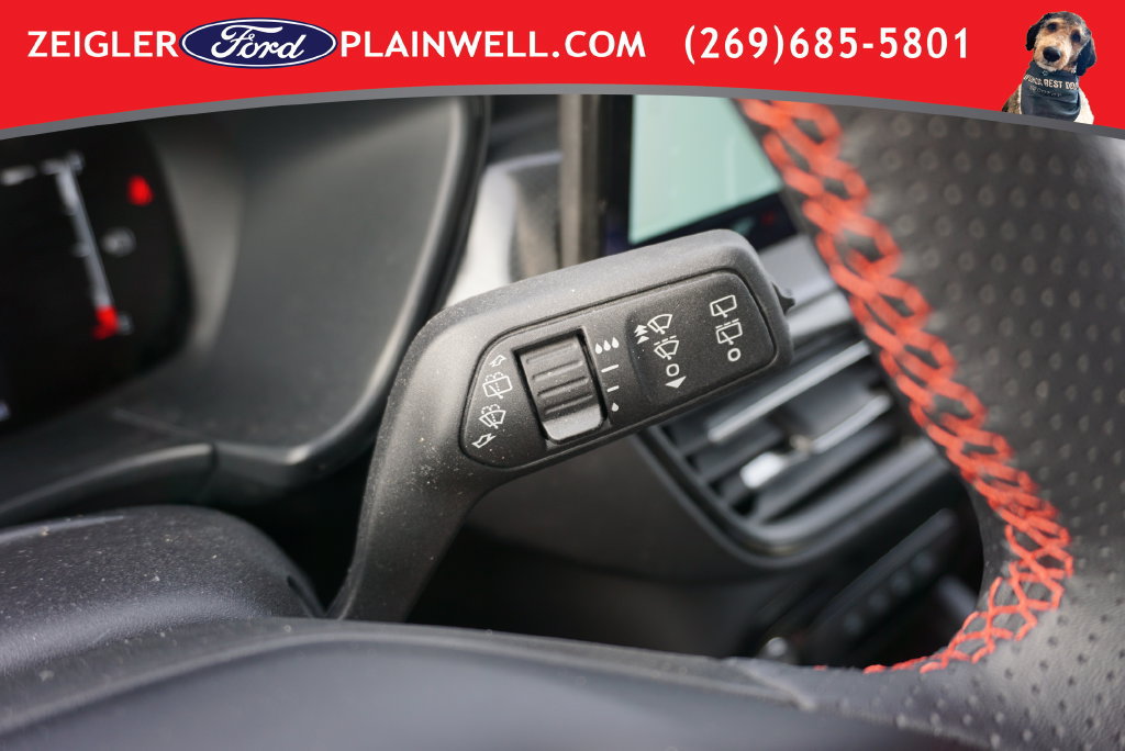Used 2025 Ford Escape ST-Line w/ Tech Pack #1 AWD/4WD image 29