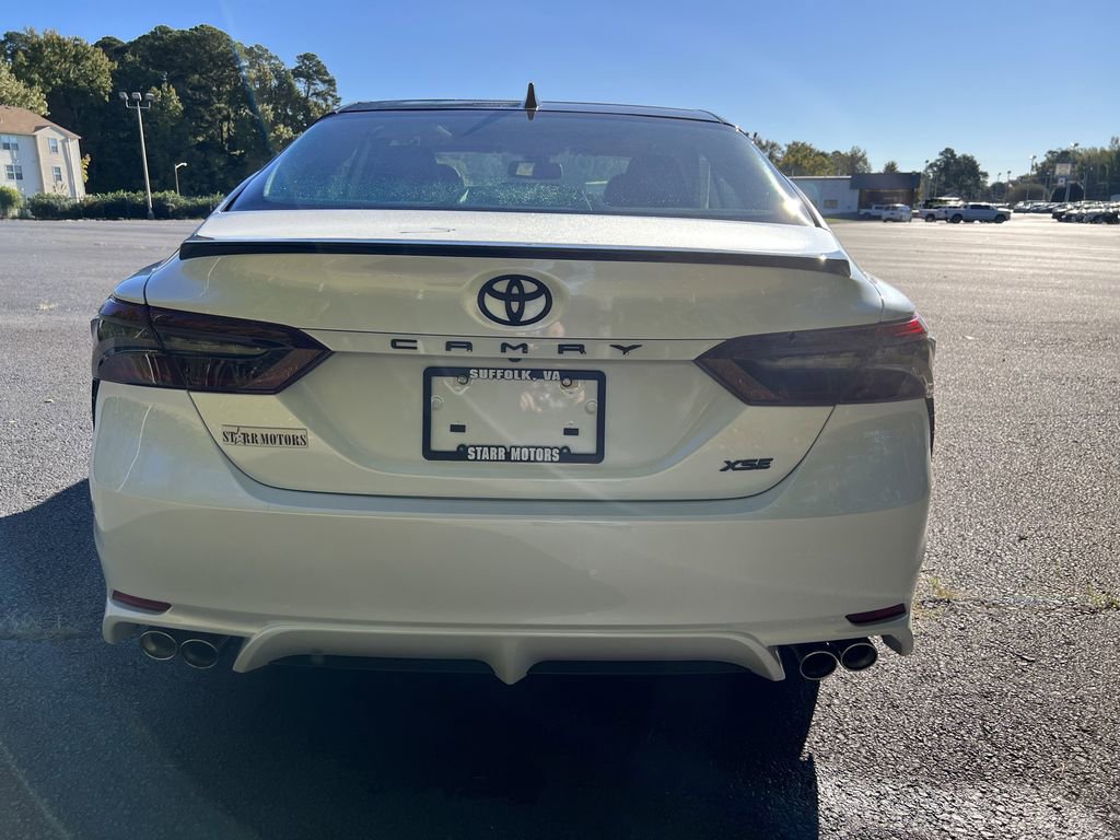 Used 2023 Toyota Camry XSE image 4