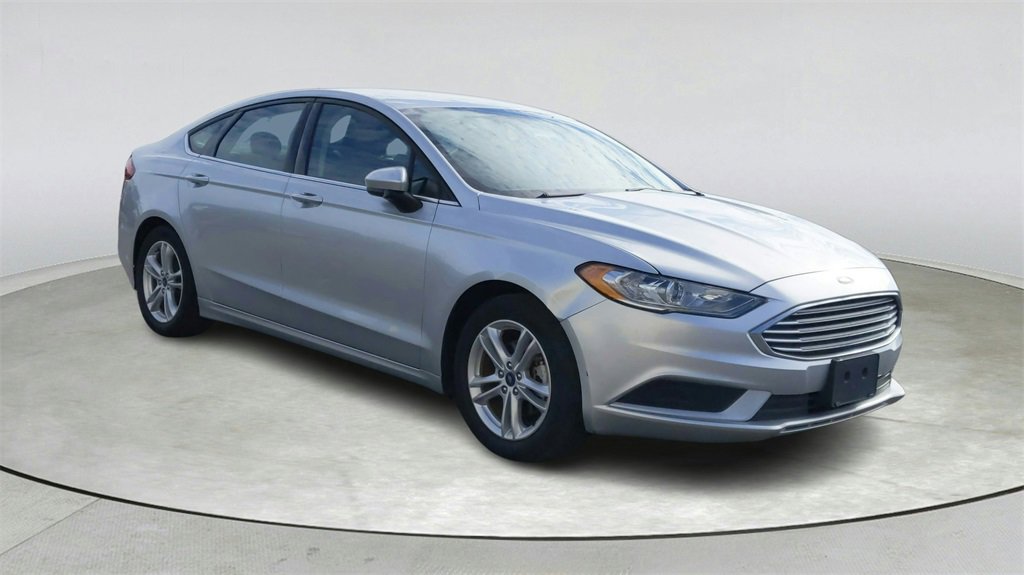 Used 2018 Ford Fusion SE w/ Fusion SE Technology Package