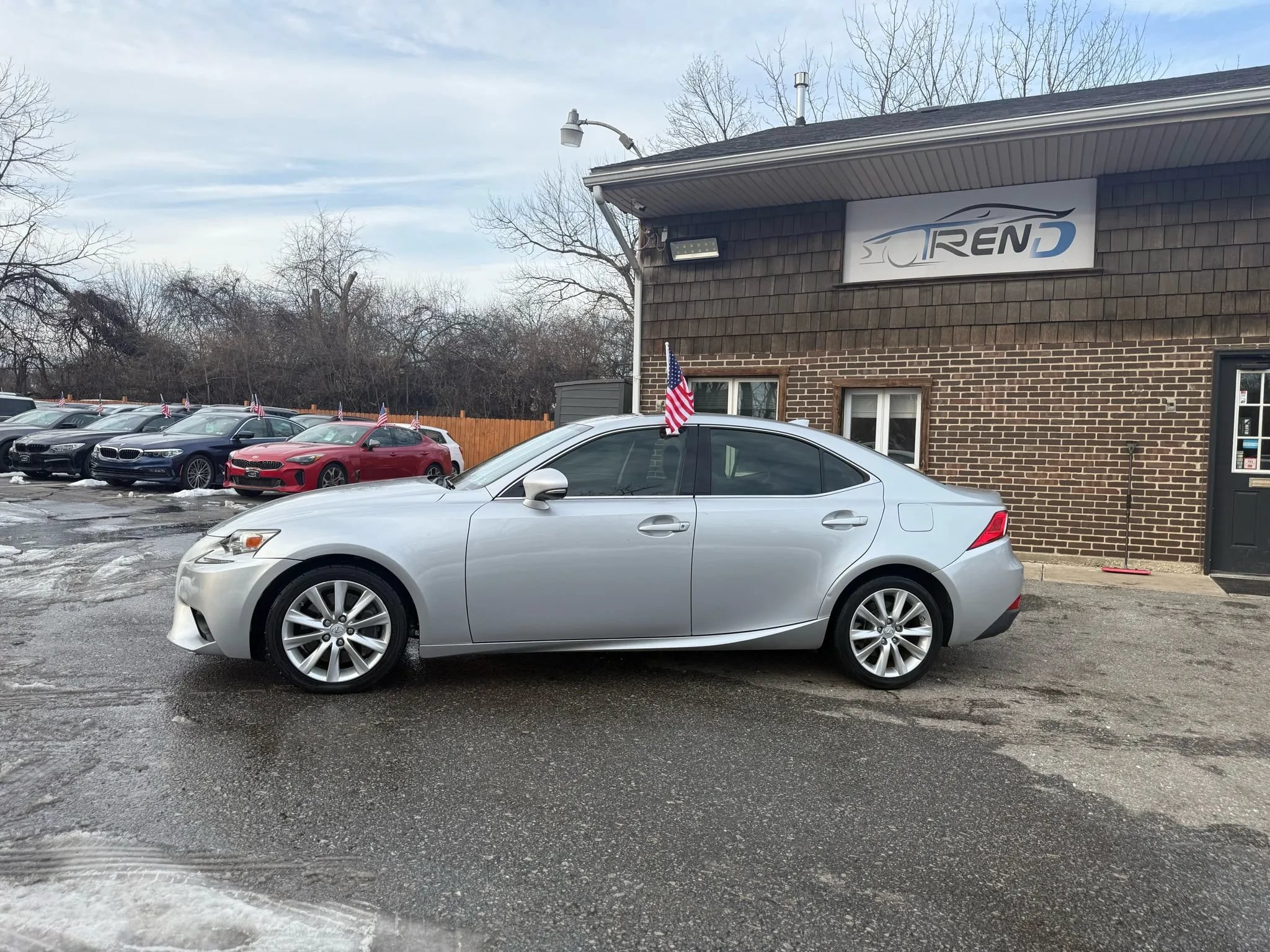 Used 2016 Lexus IS 200t RWD image 3