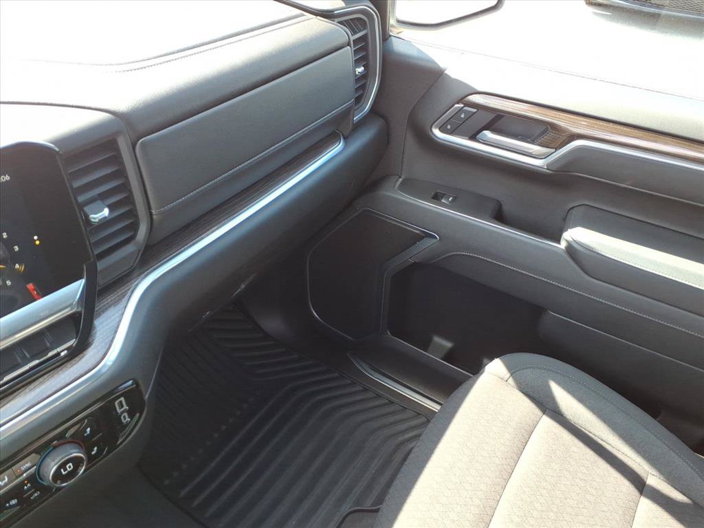 Certified 2026 Chevrolet Silverado 1500 LT AWD/4WD image 34
