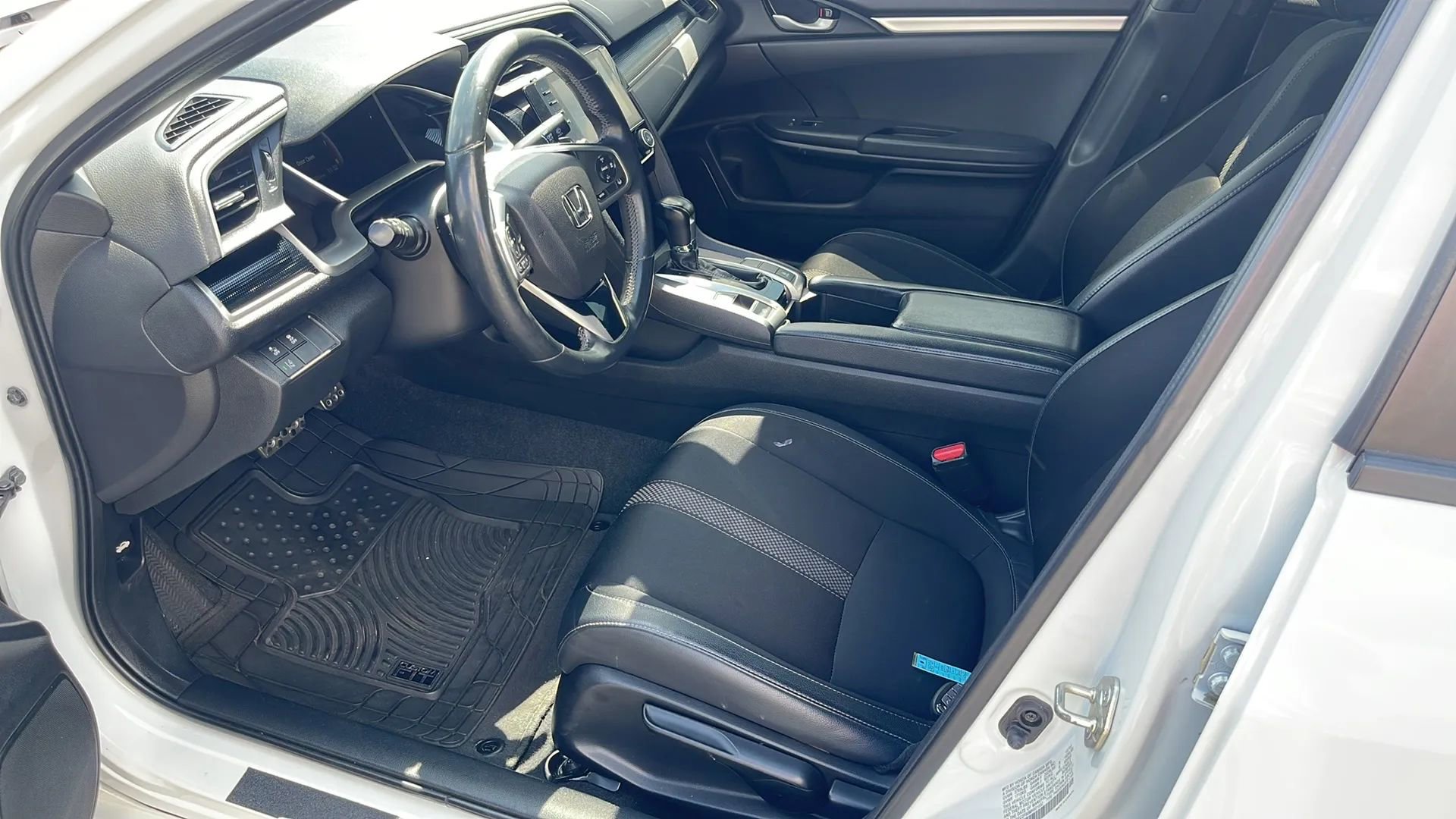 Used 2021 Honda Civic Sport image 19