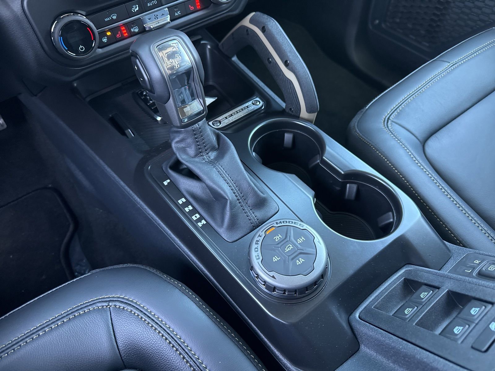 New 2025 Ford Bronco Badlands image 28