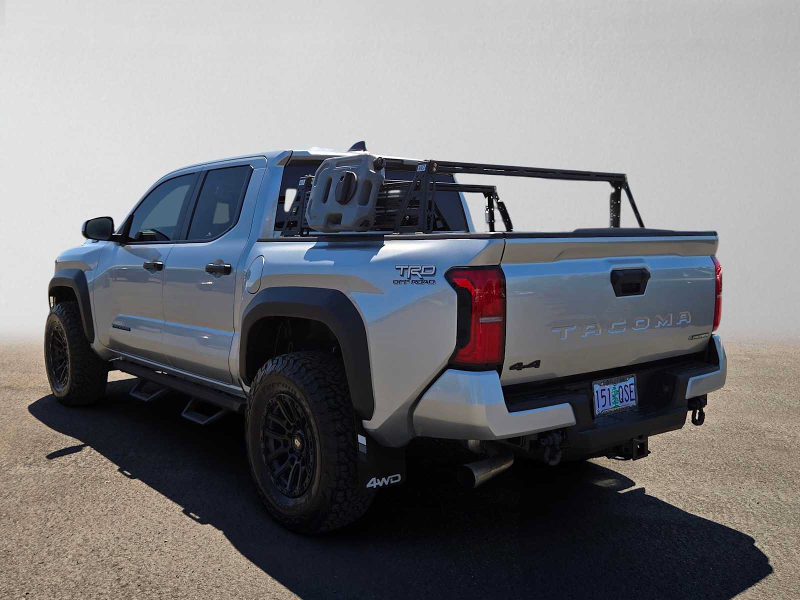Certified 2025 Toyota Tacoma TRD Off-Road AWD/4WD image 6