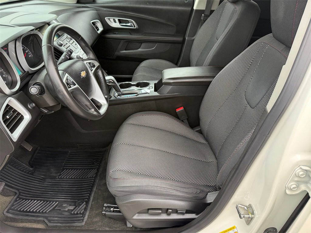 Used 2012 Chevrolet Equinox LT w/ Driver Convenience Package image 10