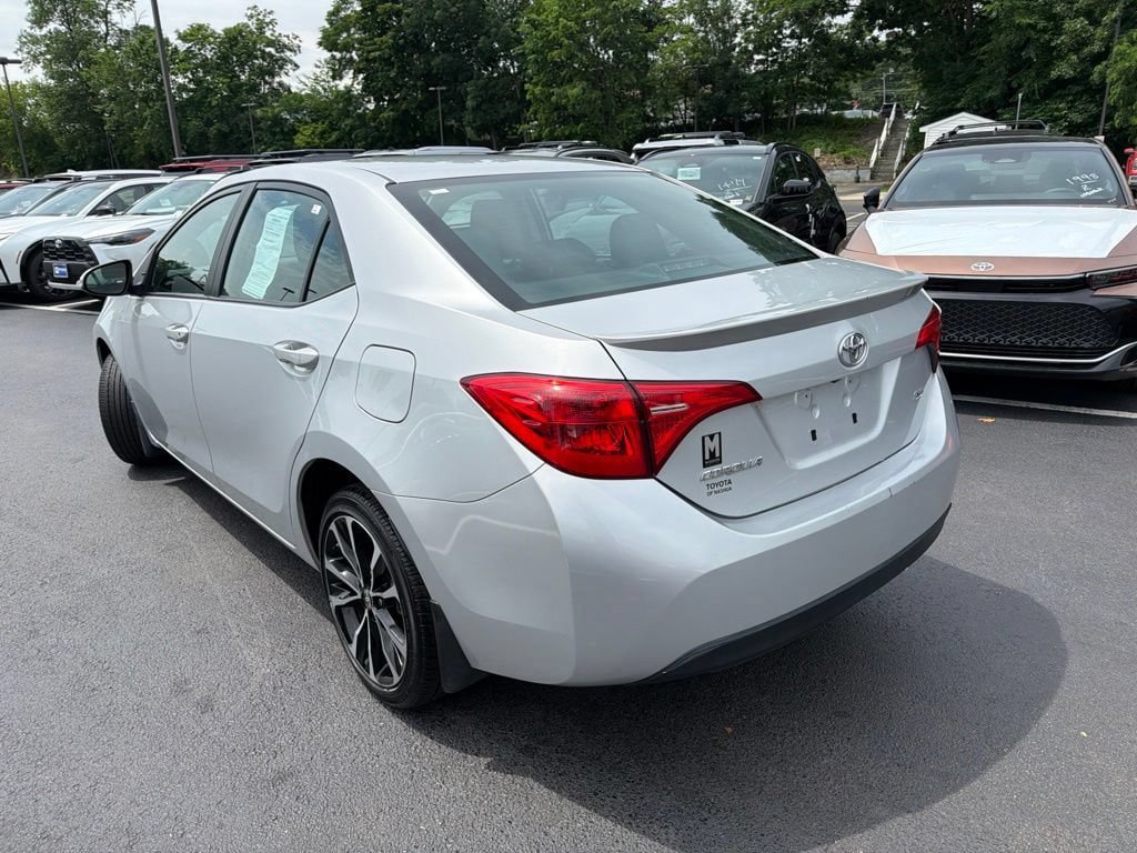 Used 2017 Toyota Corolla SE w/ Carpet Mat Package (TMS) FWD image 8