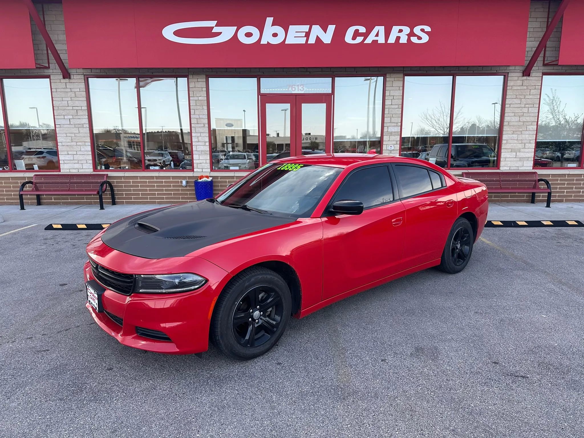 Used 2023 Dodge Charger SXT image 1