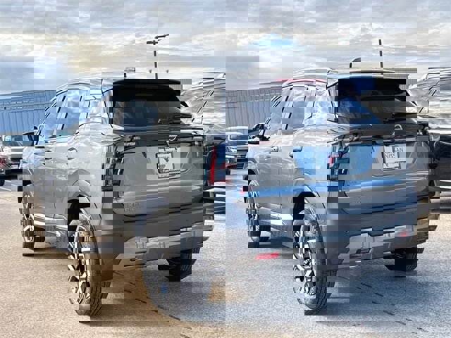 New 2026 Nissan Kicks SV w/ SV Premium Package image 7