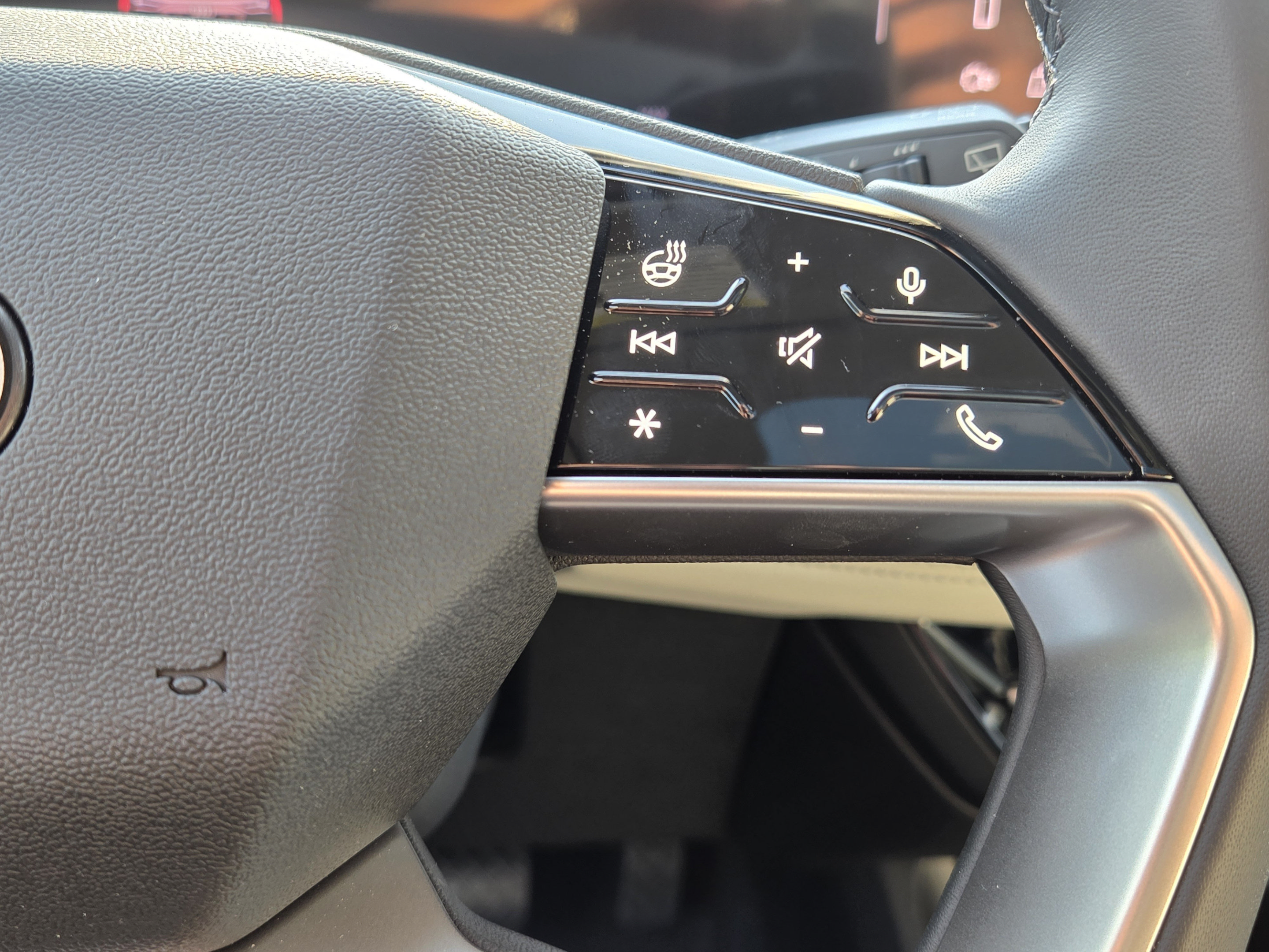 New 2025 Audi Q6 e-tron Premium AWD/4WD image 27