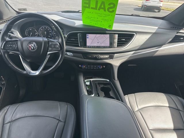 Used 2024 Buick Enclave Premium image 41