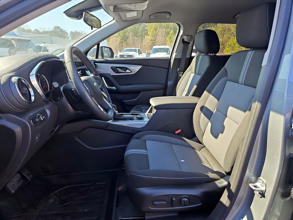 New 2026 Chevrolet Blazer LT image 9