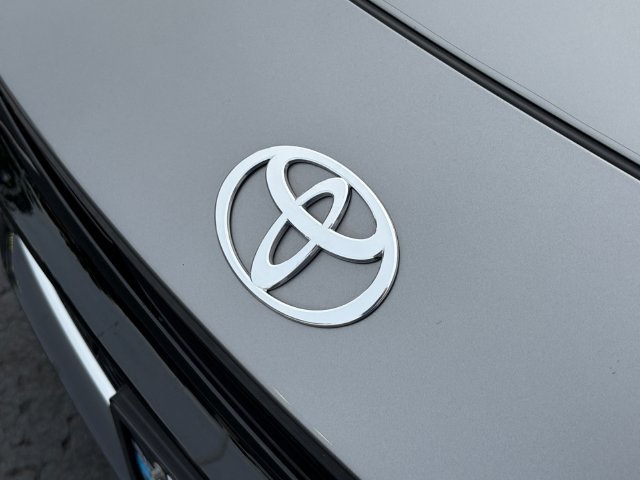 Used 2023 Toyota Crown AWD/4WD image 24
