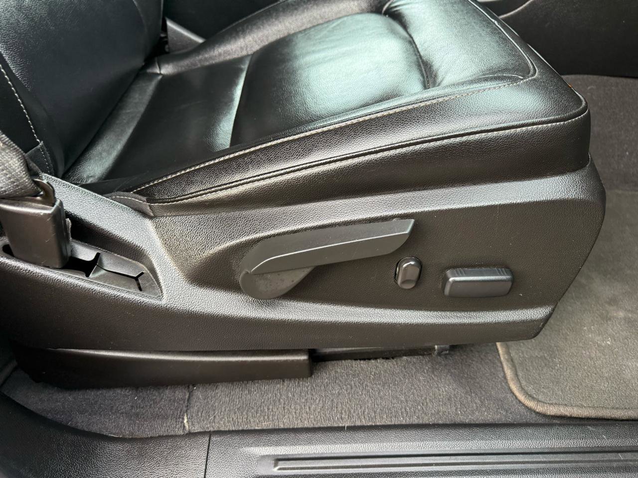 Used 2019 Chevrolet Colorado Z71 AWD/4WD image 30
