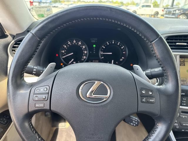 Used 2010 Lexus IS 250C w/ Luxury Pkg RWD image 25