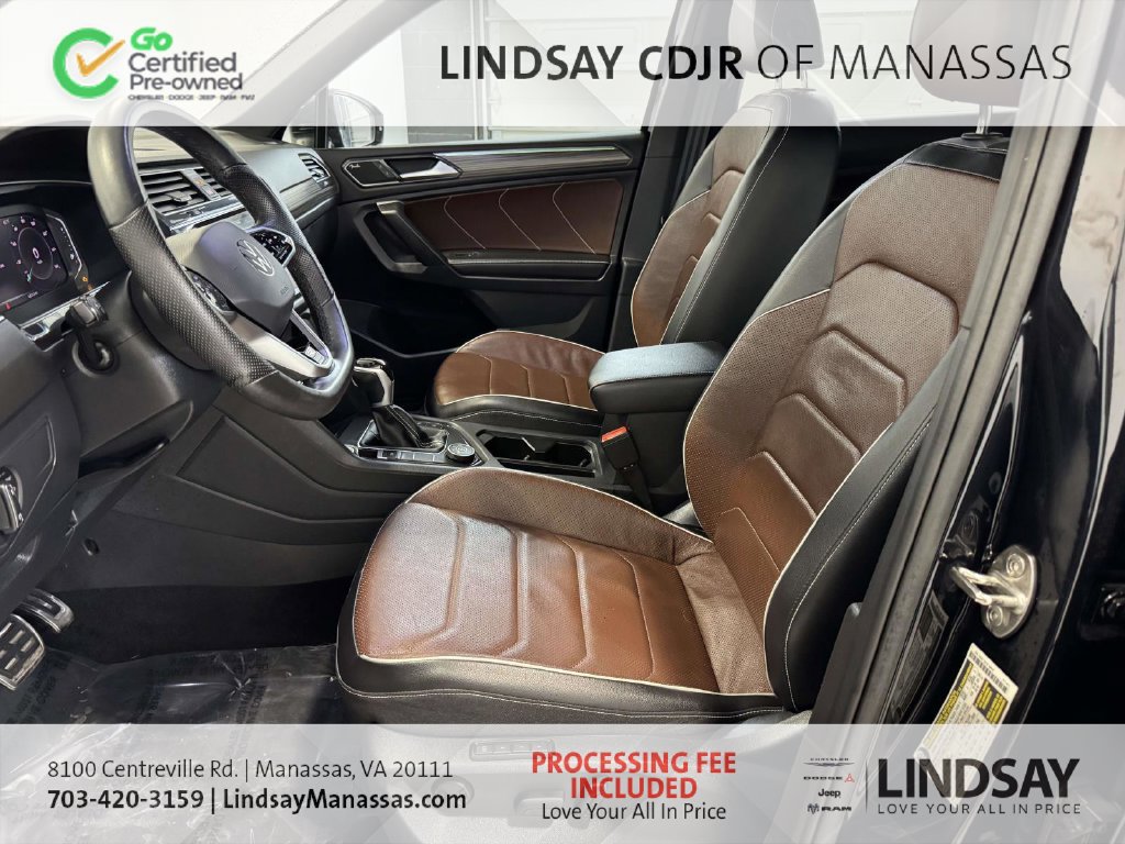 Used 2024 Volkswagen Tiguan SEL R-Line AWD/4WD image 19