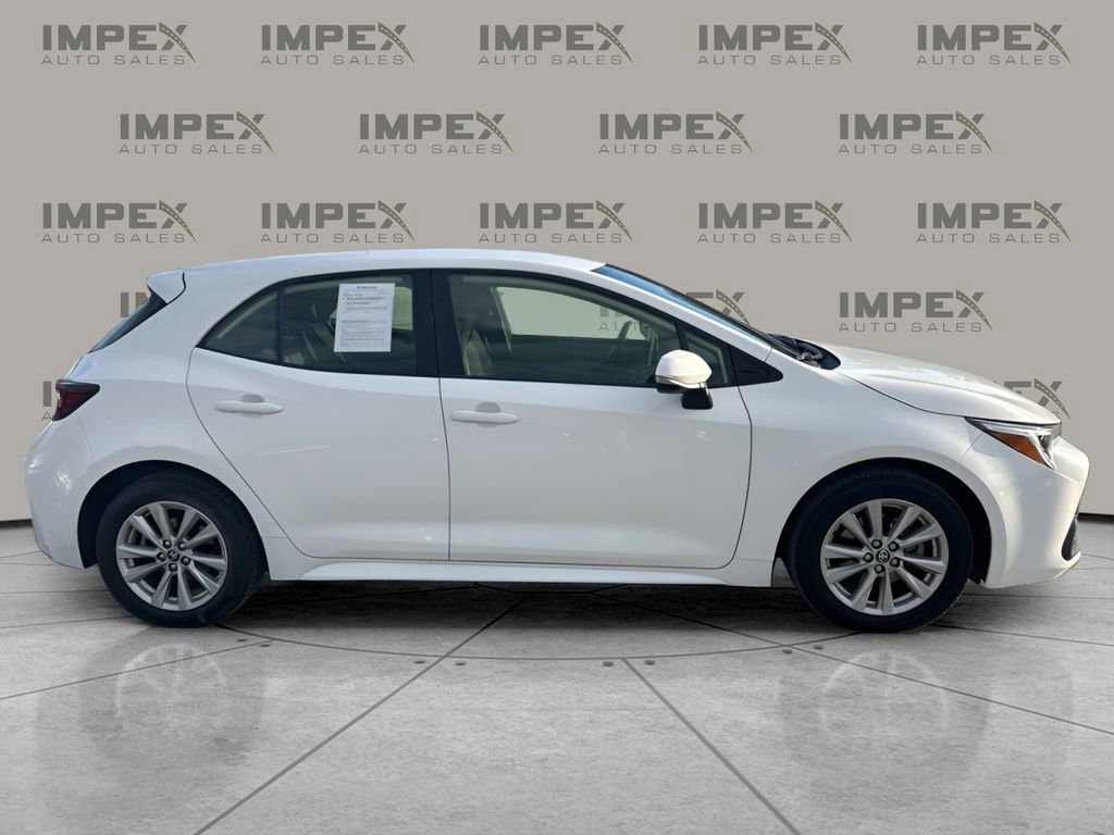 Used 2023 Toyota Corolla SE image 6