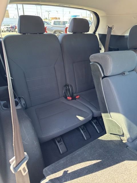 Used 2019 Kia Sorento LX image 11