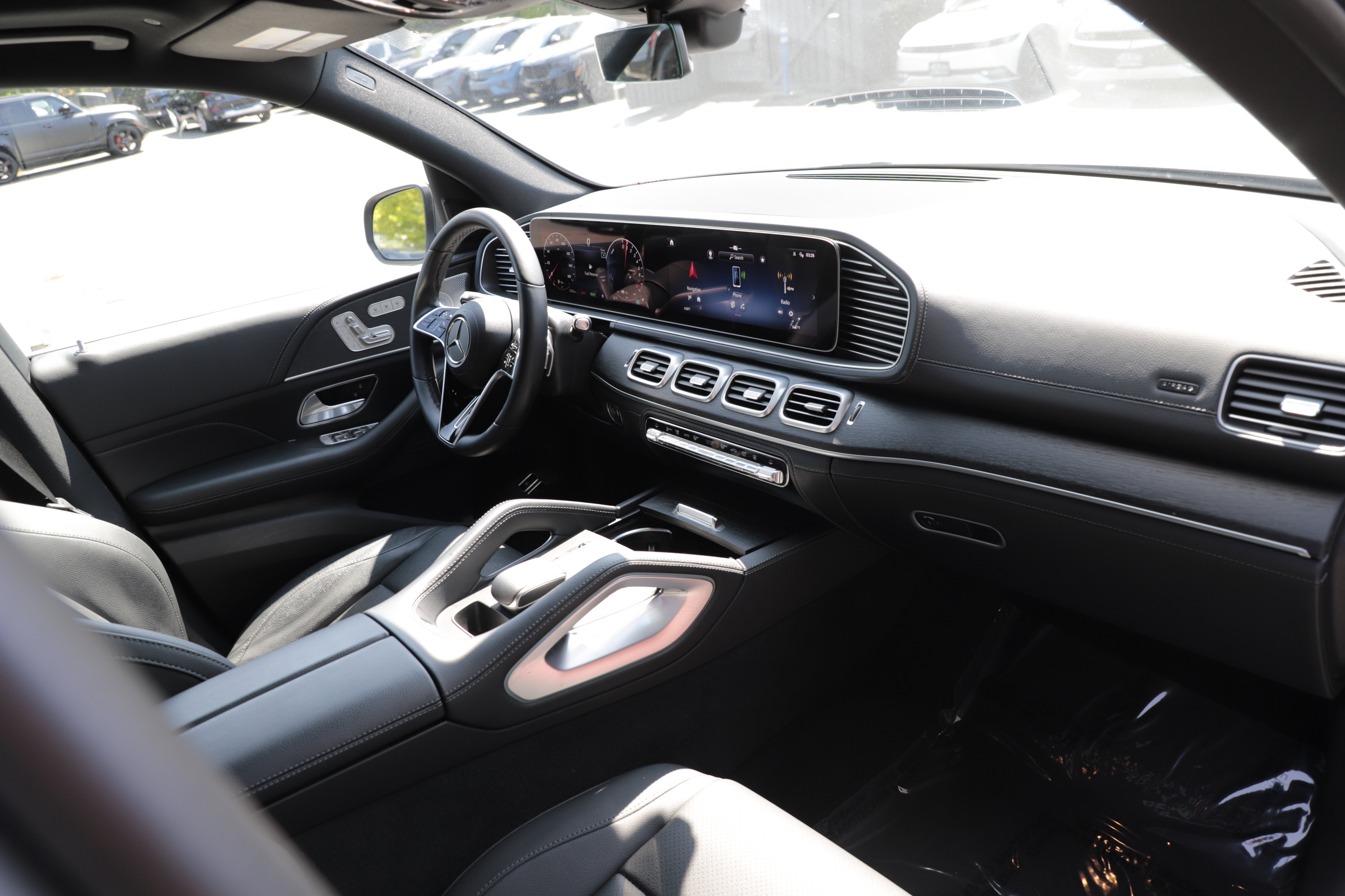 Used 2025 Mercedes-Benz GLE 450e 4MATIC image 11