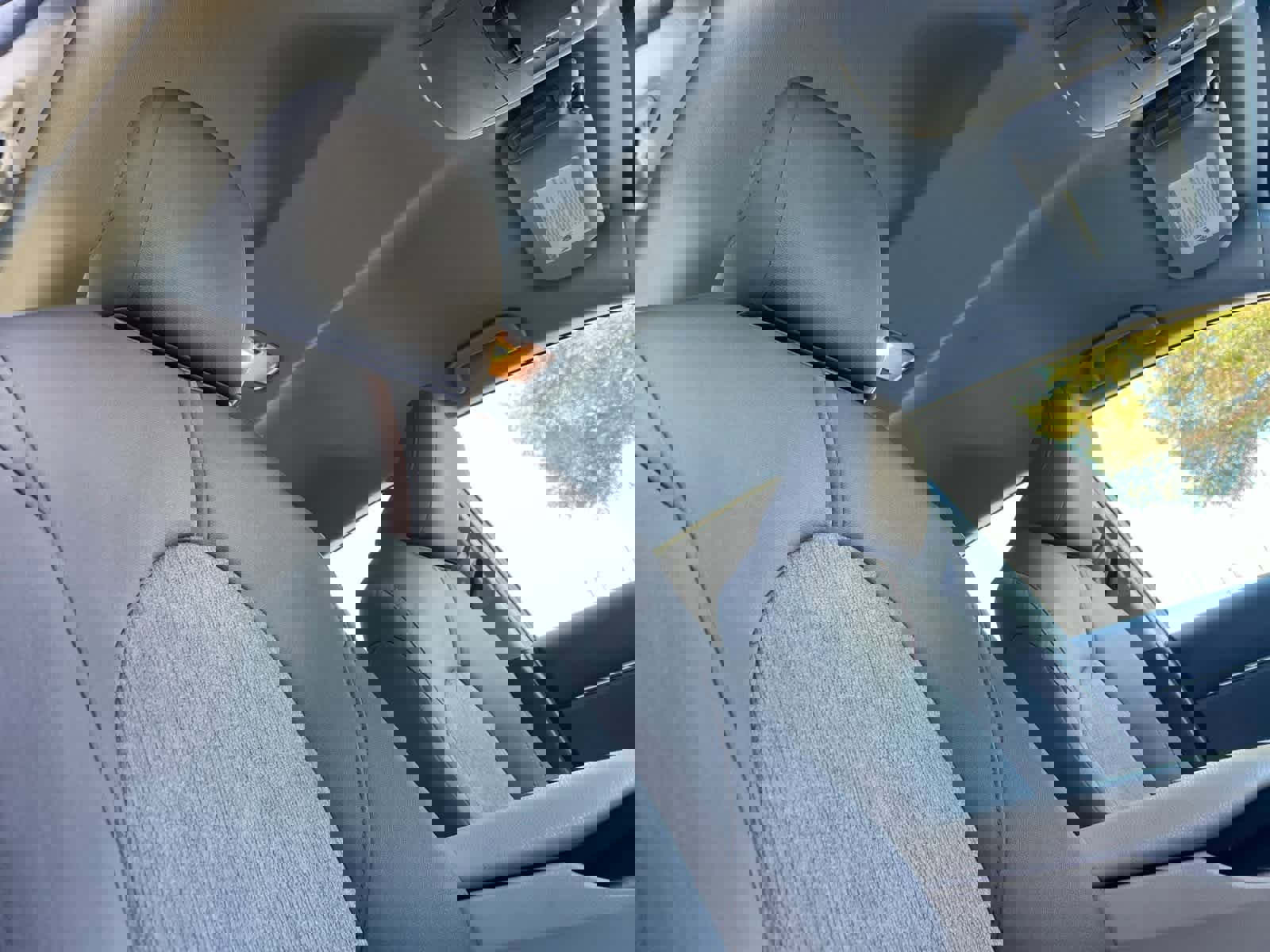 Used 2018 Toyota Camry LE image 17