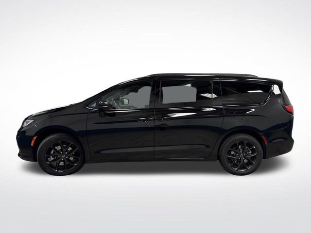 New 2026 Chrysler Pacifica Limited w/ S Appearance Package image 13