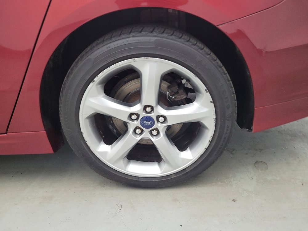 Used 2014 Ford Fusion SE w/ Equipment Group 201A FWD image 31