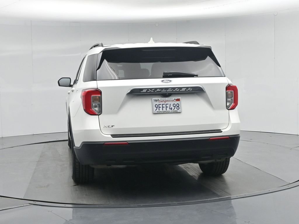 Certified 2022 Ford Explorer XLT image 34