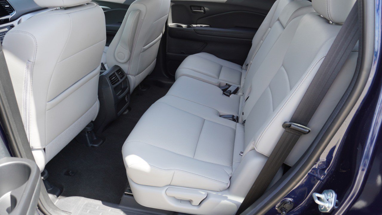 Used 2023 Honda Passport EX-L image 29