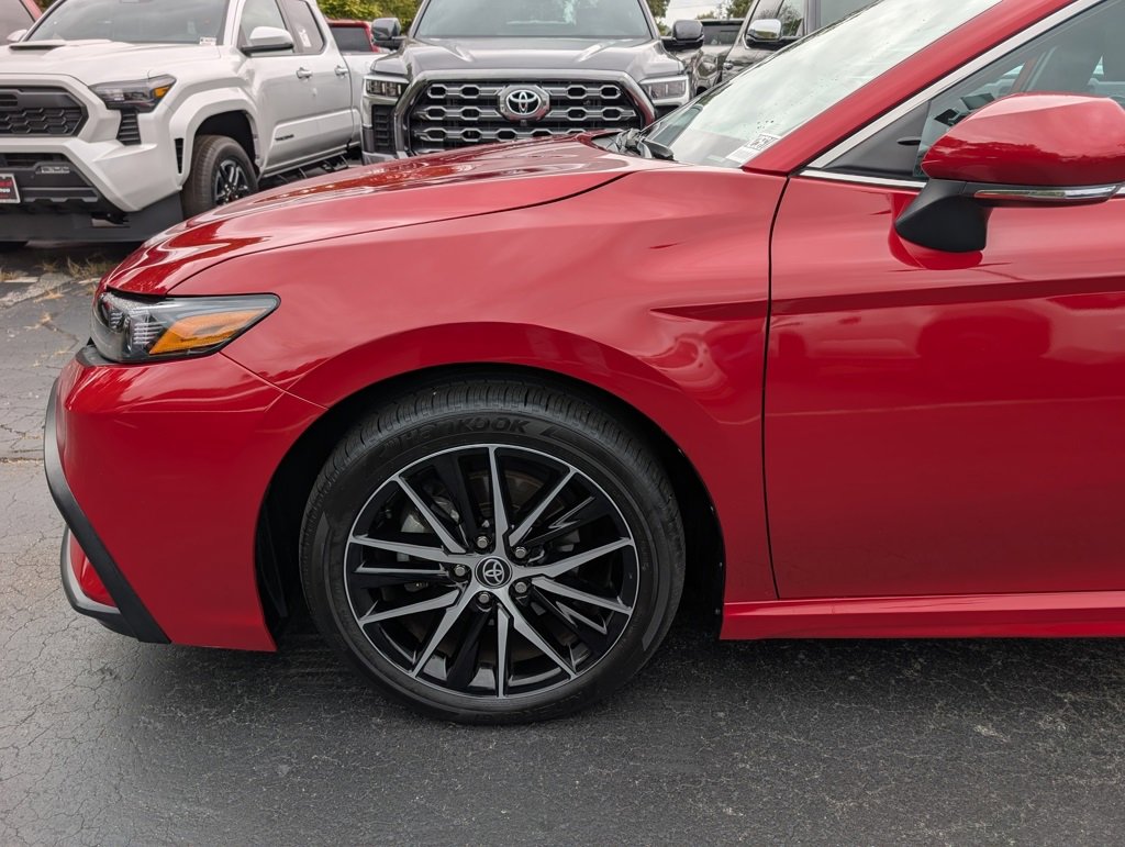 Certified 2023 Toyota Camry SE image 2