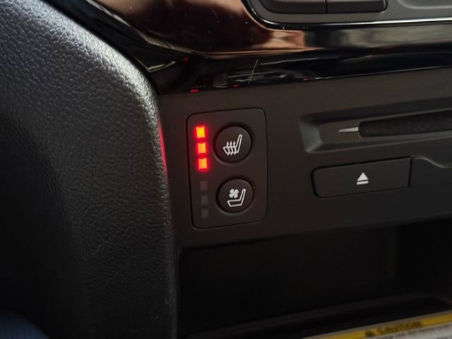 Used 2020 Honda Pilot Elite image 23