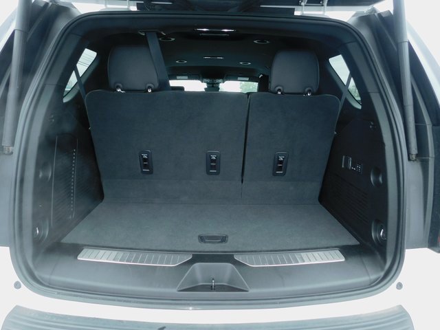 Used 2023 Chevrolet Tahoe High Country image 12