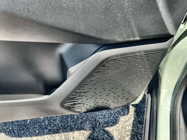 Certified 2025 Chevrolet Equinox LT FWD image 23