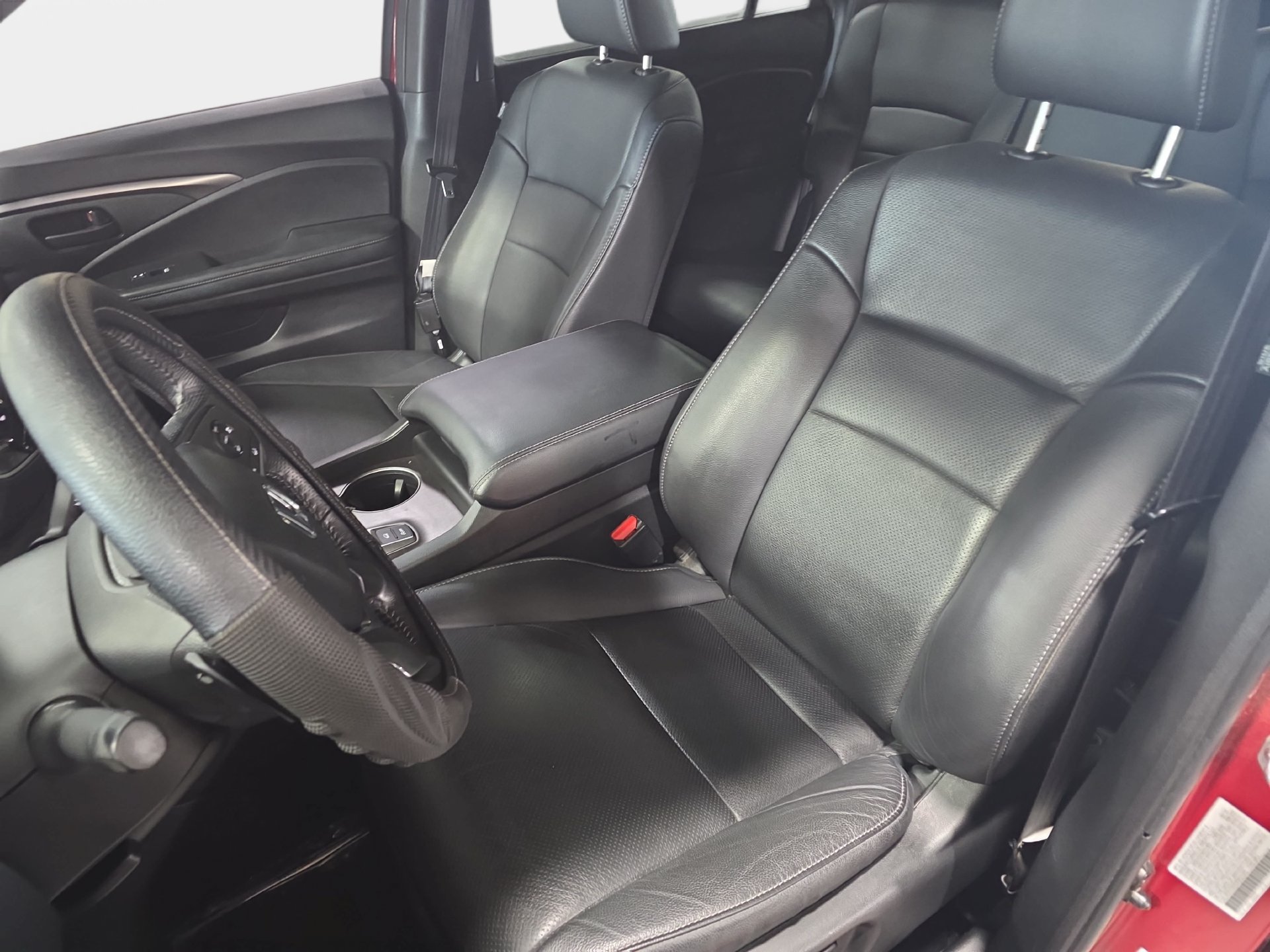 Used 2024 Honda Passport EX-L image 15