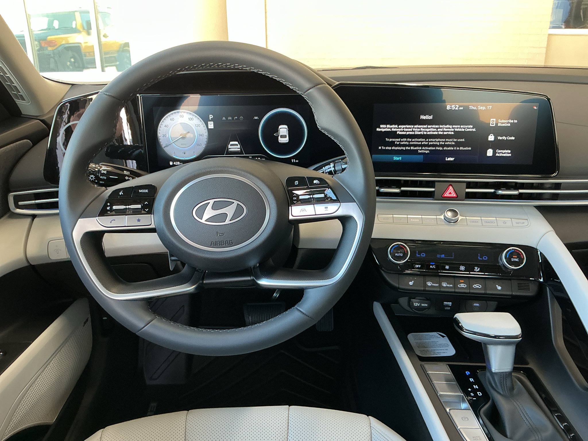 New 2026 Hyundai Elantra Limited FWD image 15