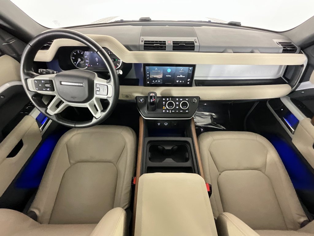 Certified 2023 Land Rover Defender 90 SE image 10