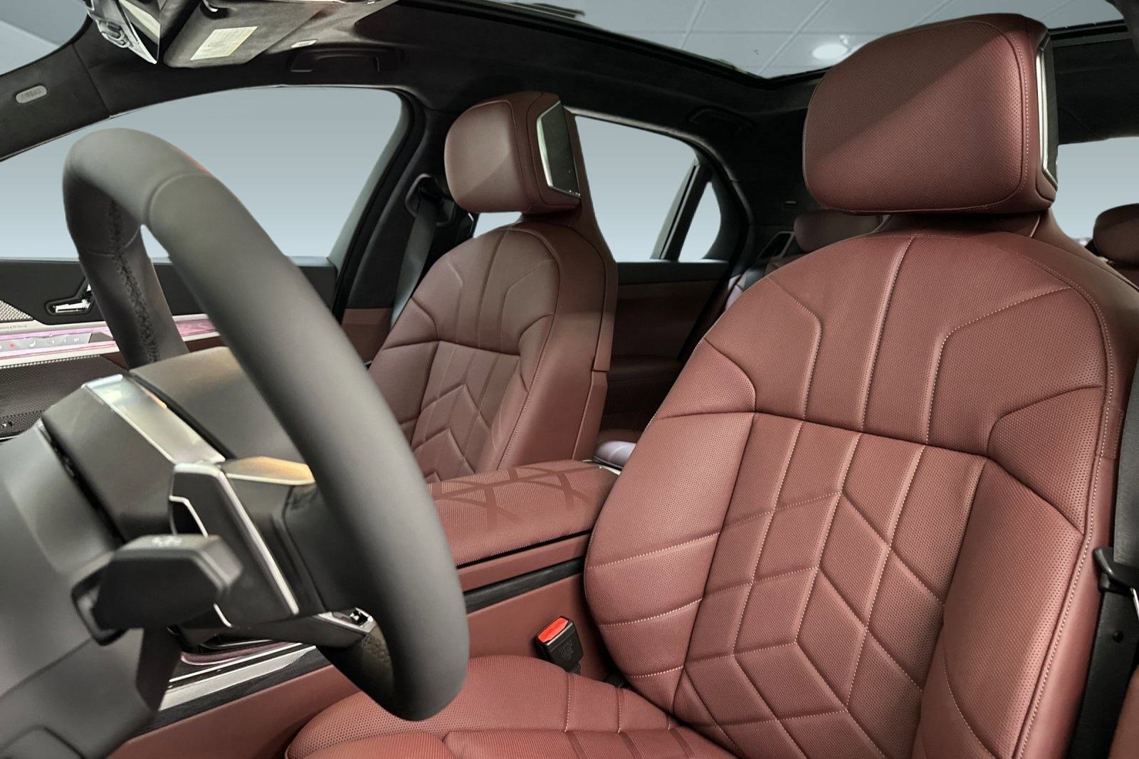 New 2026 BMW 760i xDrive image 20