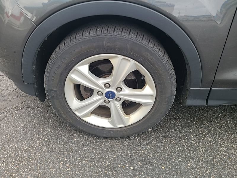 Used 2016 Ford Escape SE w/ SE Cold Weather Package image 10