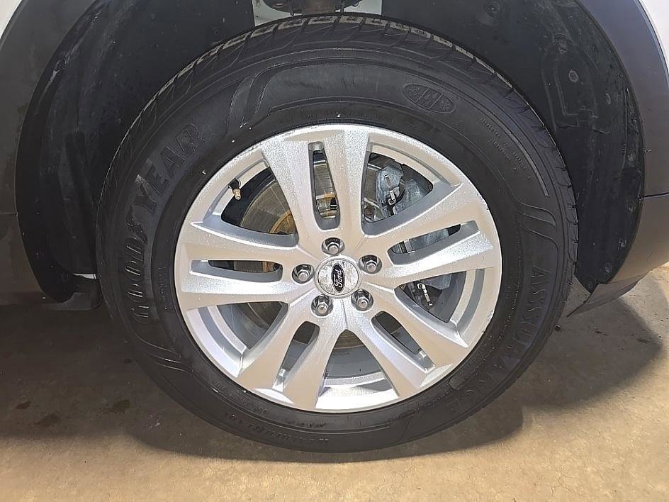 Used 2019 Ford Explorer XLT w/ Equipment Group 201A image 40